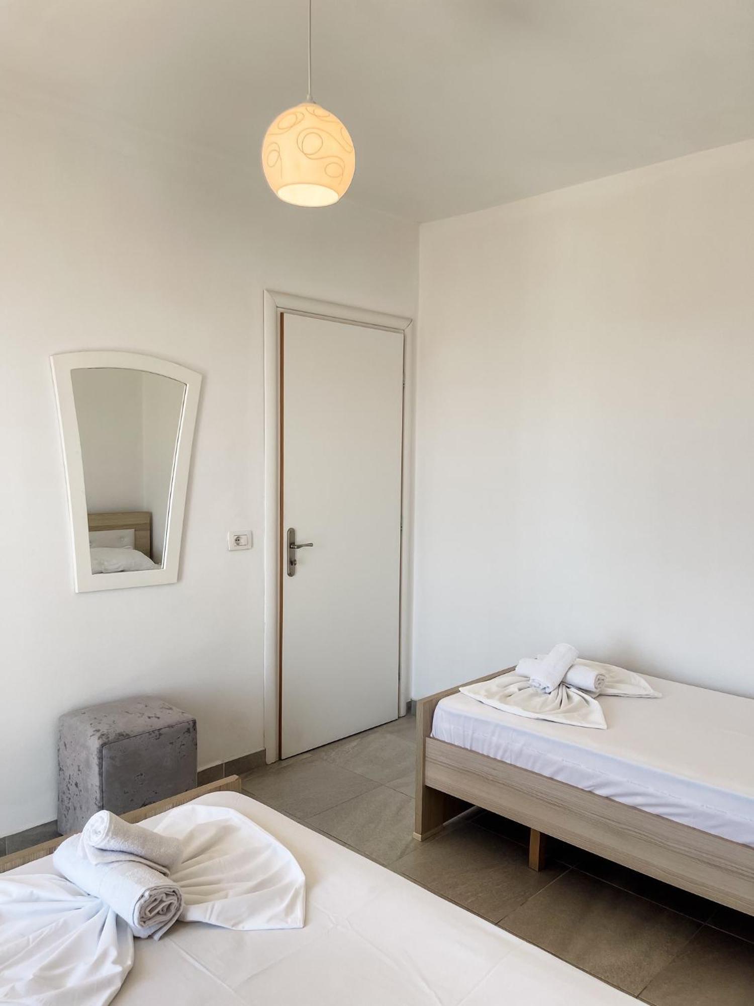 L.T. Noy'S Apartment Sarande Luaran gambar