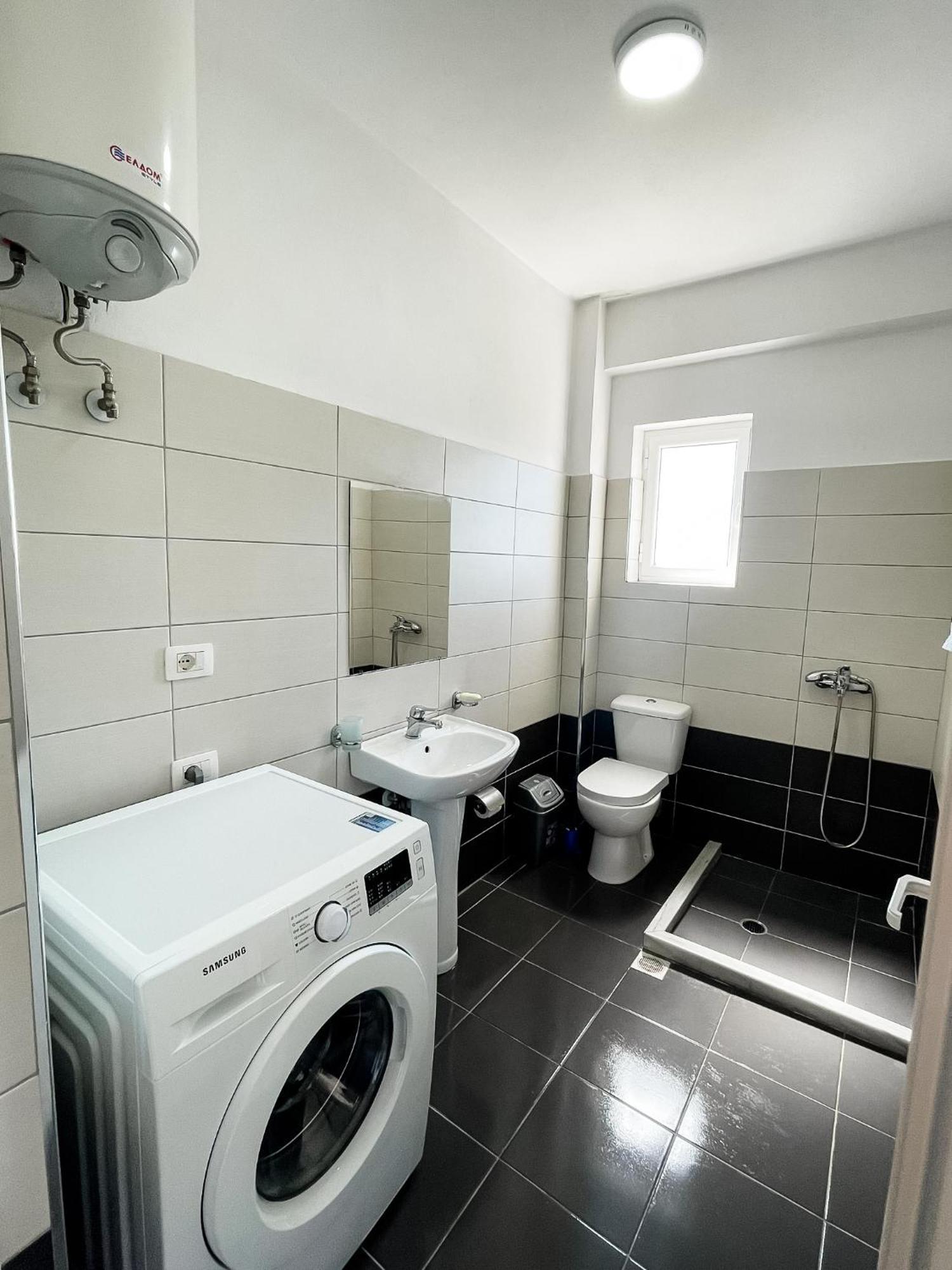 L.T. Noy'S Apartment Sarande Luaran gambar