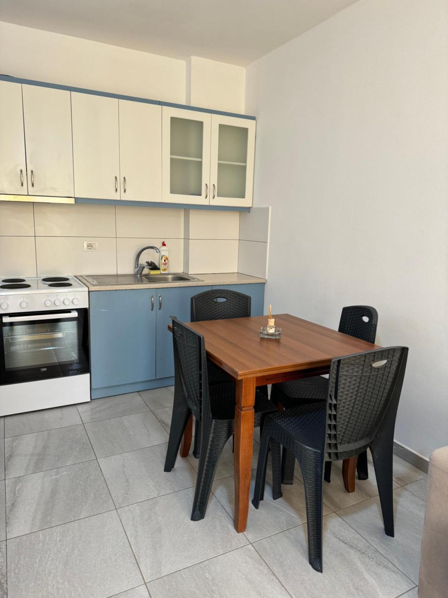 L.T. Noy'S Apartment Sarande Luaran gambar